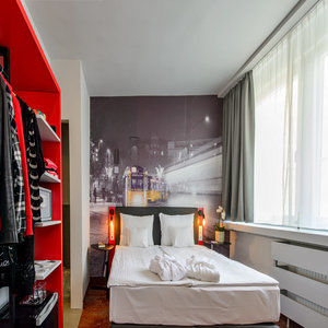 Three Corners Anna Budapest